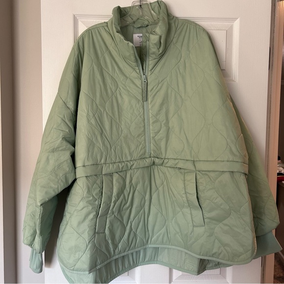 ❤️MAKE OFFER❤️ Old Navy Active green packable quilted half zip pullover PLUS XXL - Picture 4 of 9
